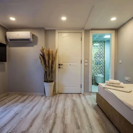 Bugra (adults Only) ベッド・アンド・ブレックファスト アラカティ