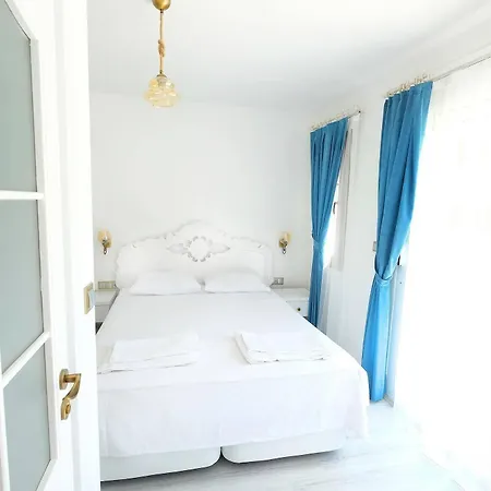 فندق مبيت وإفطار Bugra (adults Only) 2*