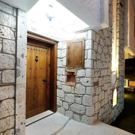 Bugra (adults Only) Bed & Breakfast